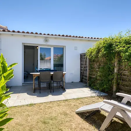 543 Le Nid Rethais - Dans Le Village De